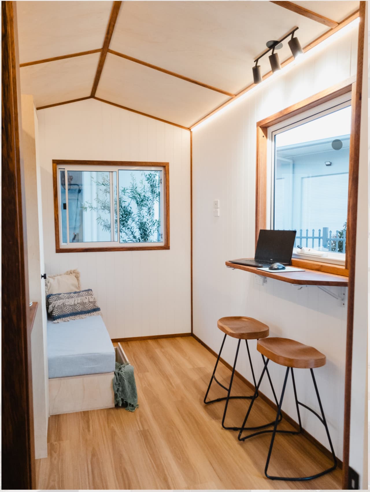 Hawthorne On The Park Tiny Home — photo 8